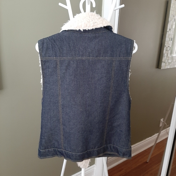 Steven Maden Jean faux Sheep skin vest - Picture 3 of 3